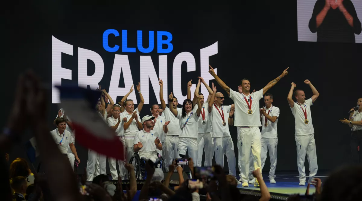 La grande famille du Para triathlon réunie au Club France 