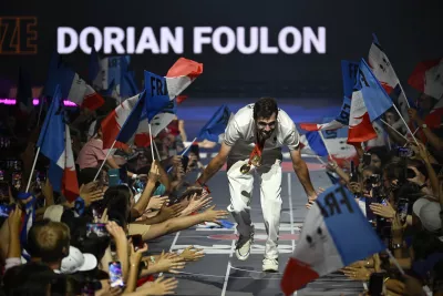 Dorian Foulon célèbre ses deux médailles au Club France ! 