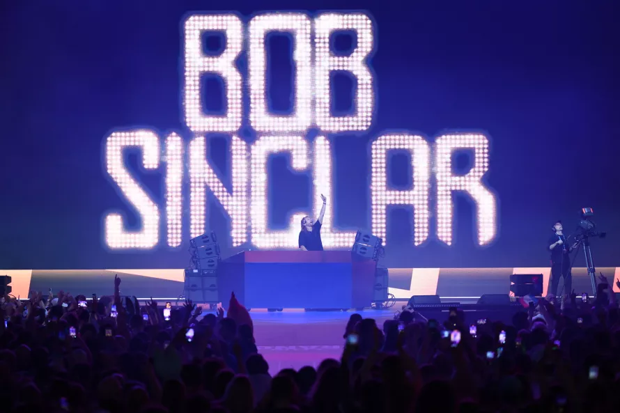 Bob Sinclar au Club France. 